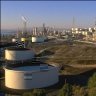 raffineries_petrole.JPG