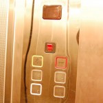Bouton ascenseur