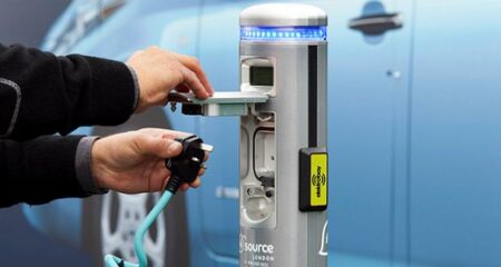 Réseau Source London de bornes électriques