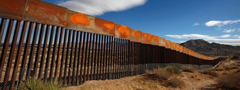 Le mur entre le Mexique et les Etats-Unis constitue une menace à la biodiversité