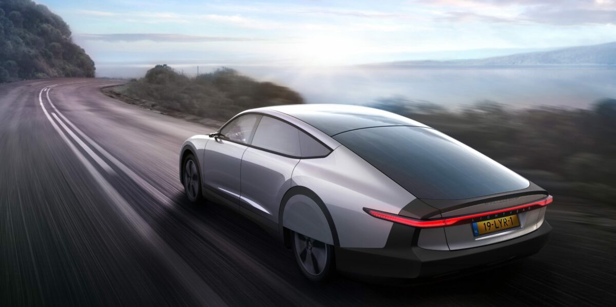 La Lightyear One est un prototype de «voiture solaire» d’une autonomie de 725 km