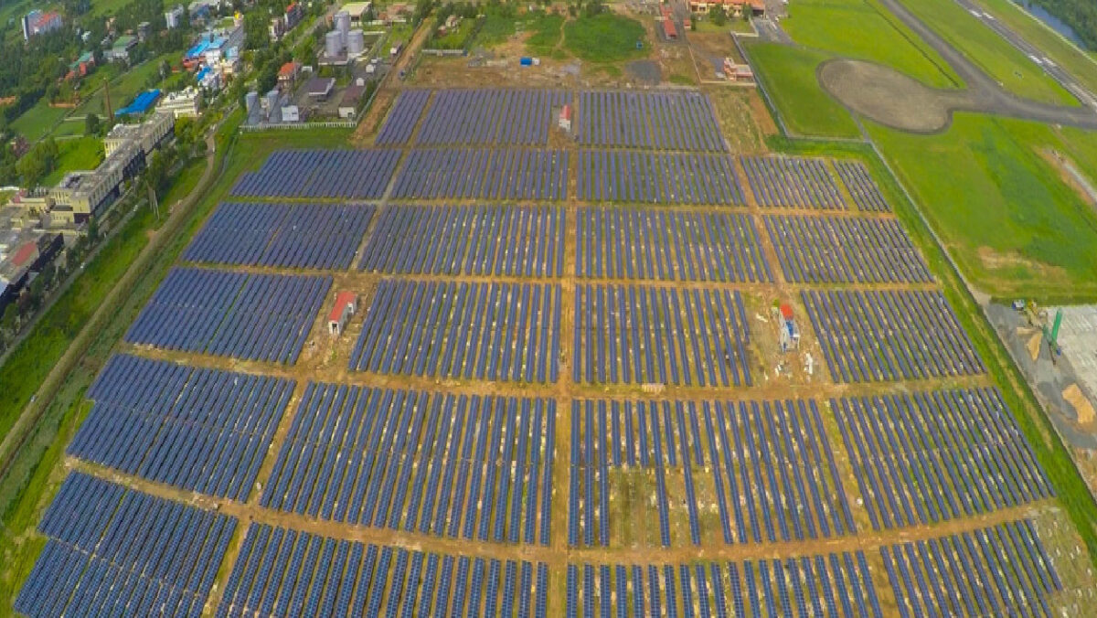 L’aéroport de Cochin en Inde est propulsé par le soleil