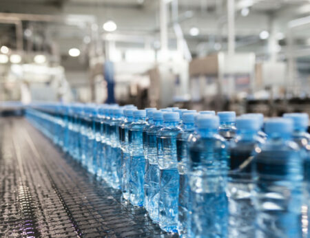 Les prêts bancaires à l’industrie des plastiques font l’objet d’un examen minutieux