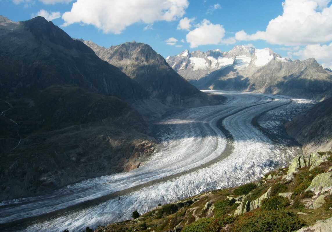 Les glaciers du monde contiennent moins de glace que prévu