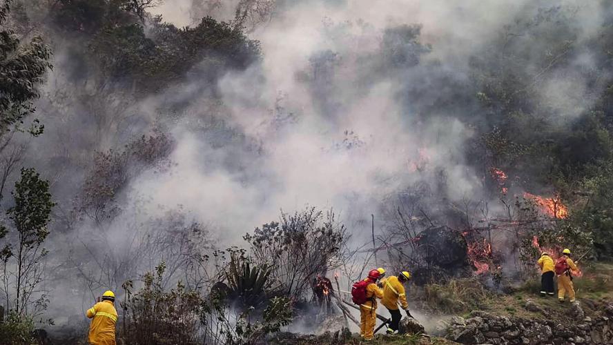 Machu Picchu amenazado por incendio