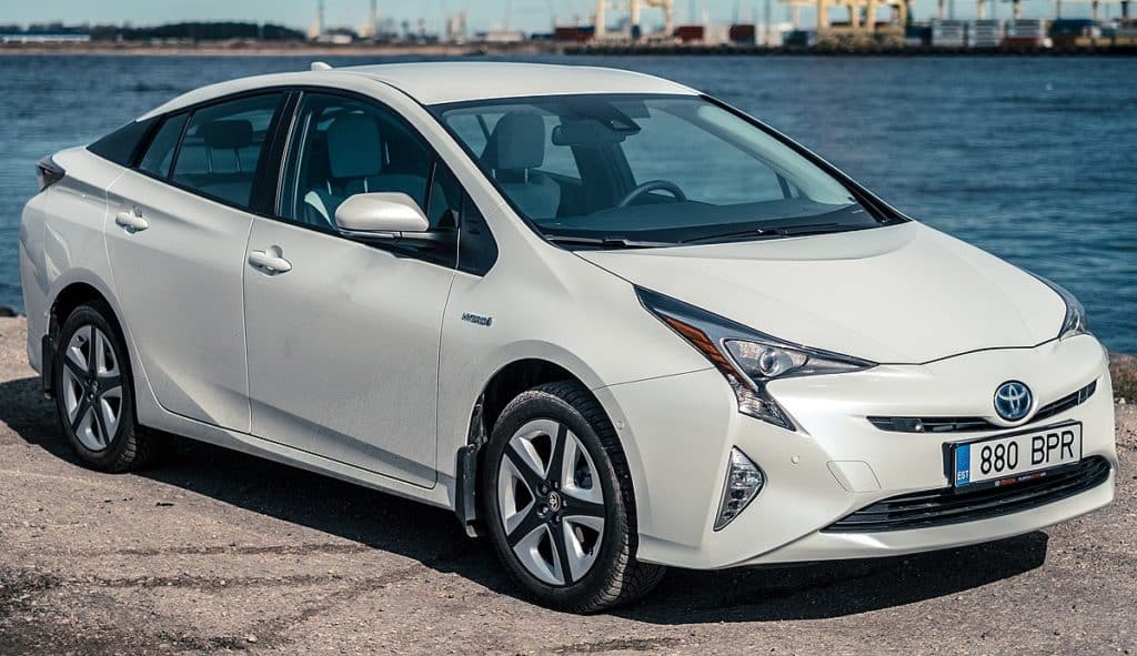 Toyota épinglé par Greenpeace pour son retard sur le tout électrique