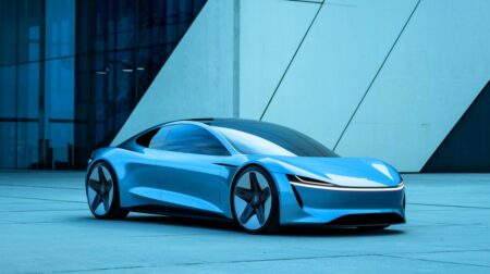 "Nous pulvérisons les limites" : ces anciens de Tesla et Lucid présentent la voiture électrique la plus légère au monde