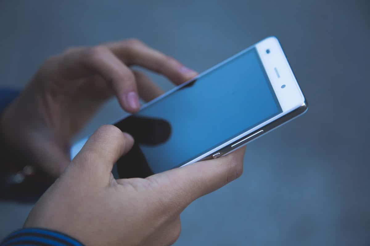 Téléphones reconditionnés en location : quels bénéfices pour les entreprises ?