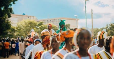 Abidjan : près de 30 000 victimes indemnisées African city people culture