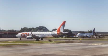 airplane airport aviation