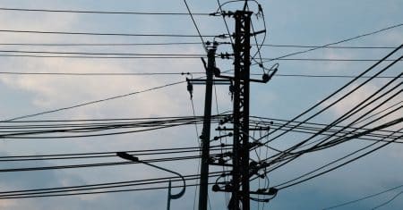 Electricité garantie jusqu’en 2011 electricity grid power lines