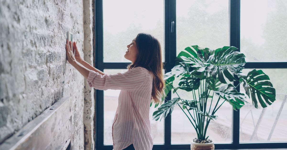Elyo installe une chaudière biomasse pour Emin Leydier home energy efficiency insulation