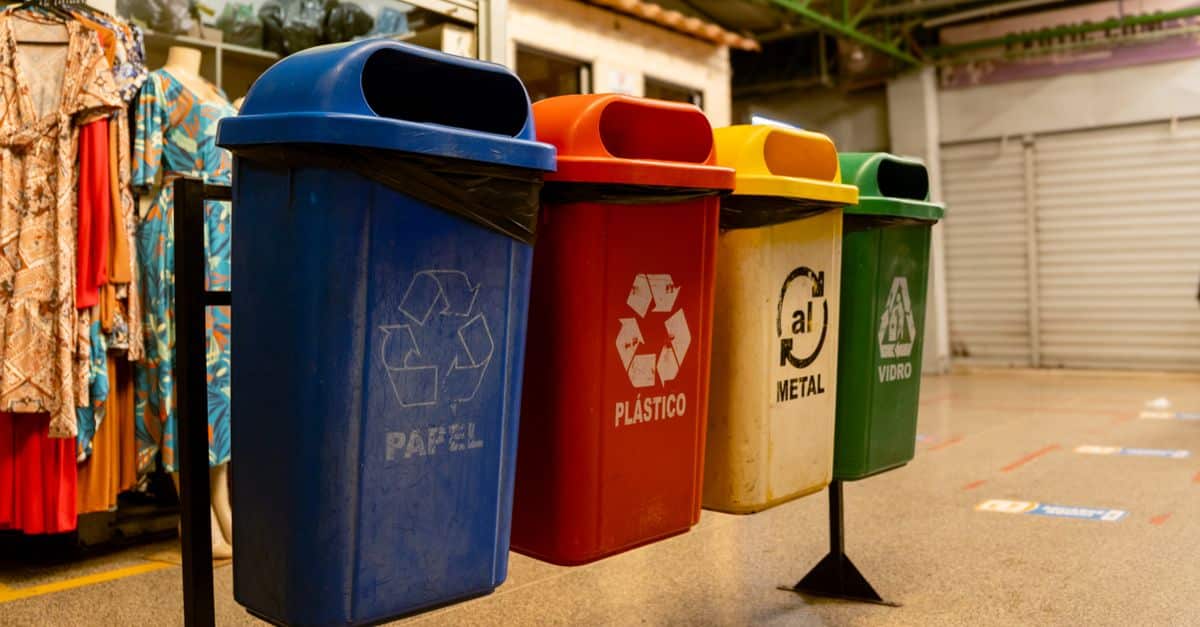Aéroports de Paris teste le tri sélectif recycling waste sorting